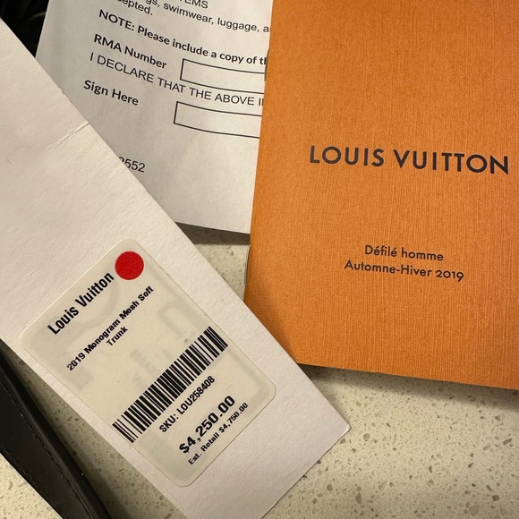 LOUIS VUITTON 2019 Monogram Mesh Soft Trunk - Picture 6 of 12